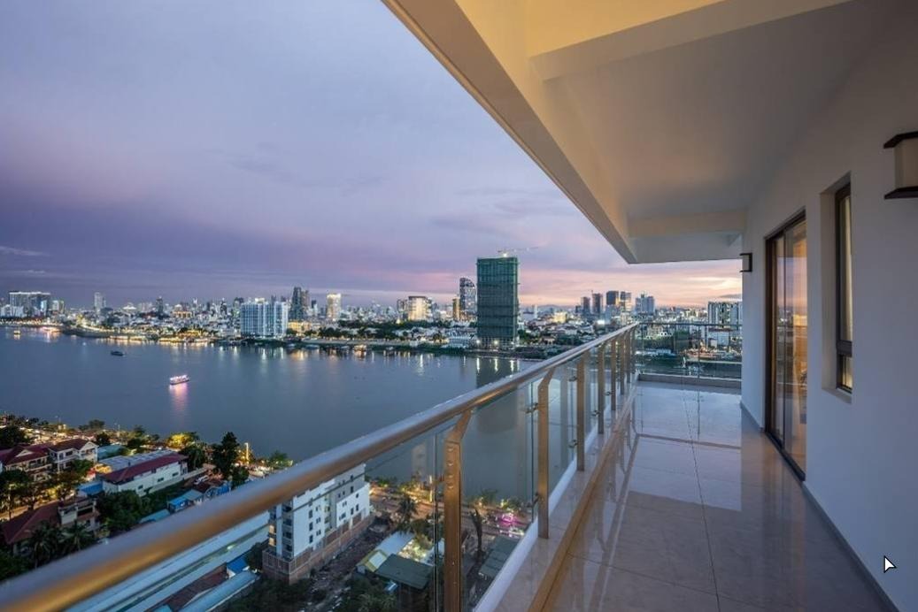 Wealth Mansion luxury apartment